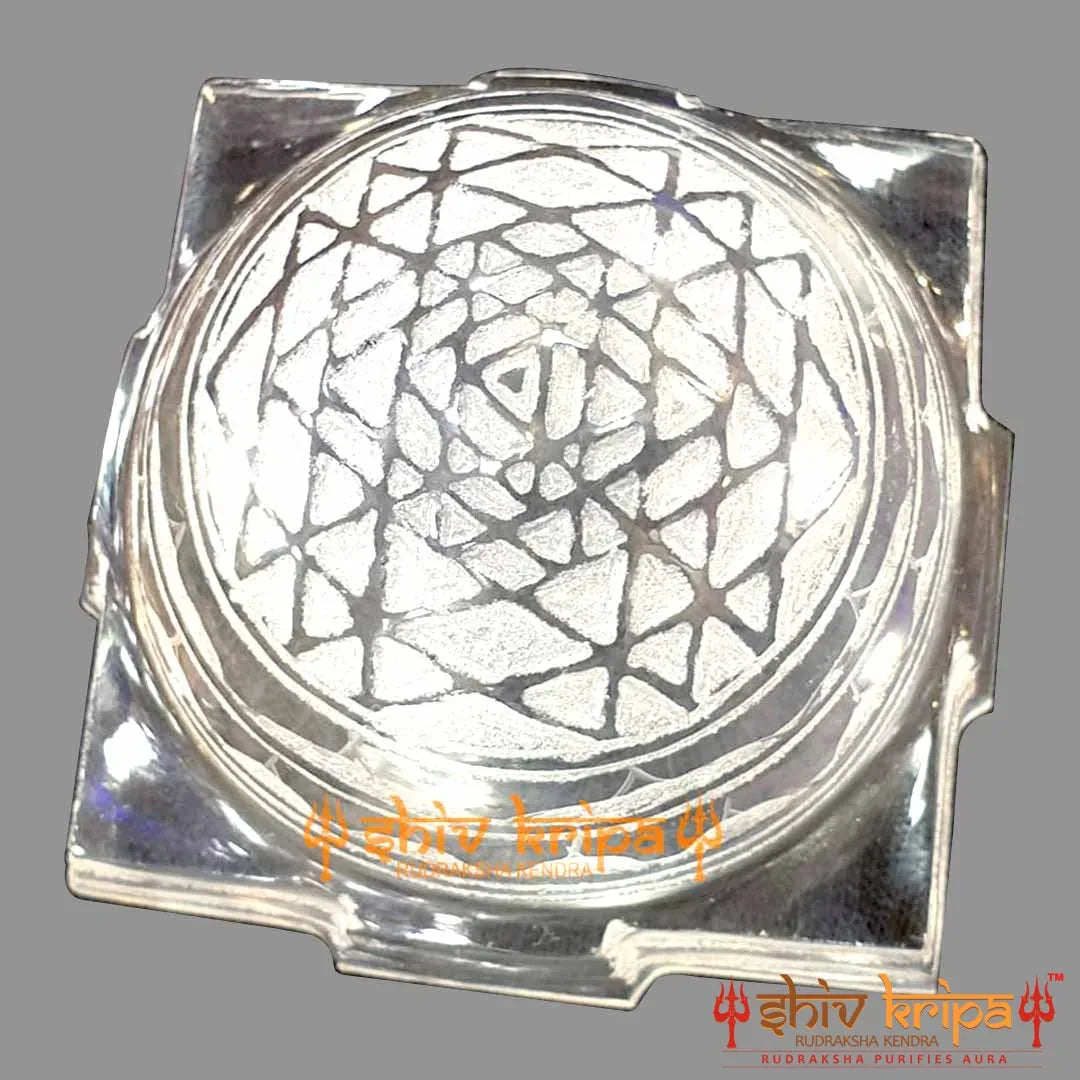 Real sphatik Tomb Shape Shri Laxmi Yantra 156gm