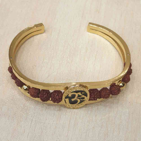 Om Charm Brass Bracelet with 12 Pcs 5 Mukhi Rudraksha